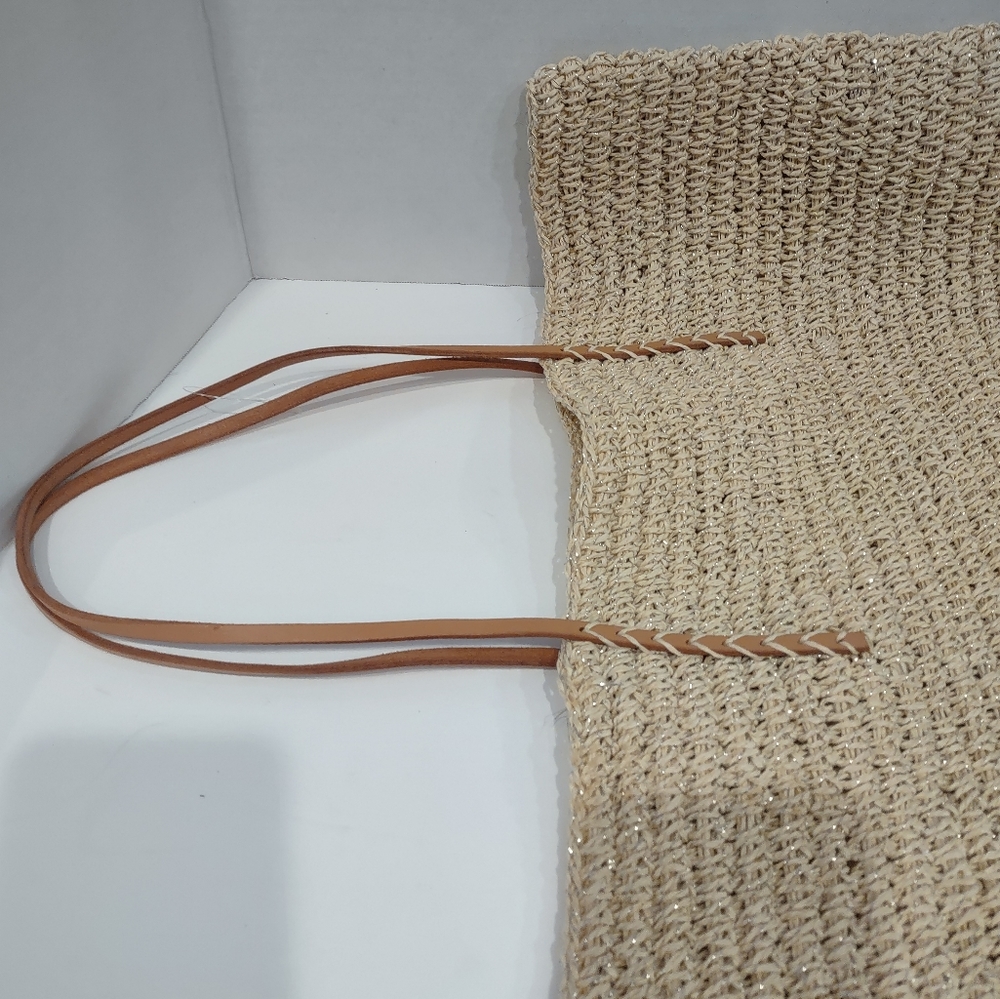 NWOT Merona Straw Packable Shoulder Bag w/Silver & Leather Straps Beach/Travel - Picture 8 of 9